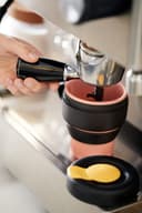 Thumbnail 5 de Lékué Mug To Go Coral ☕ Taza Colapsable para Té o Café