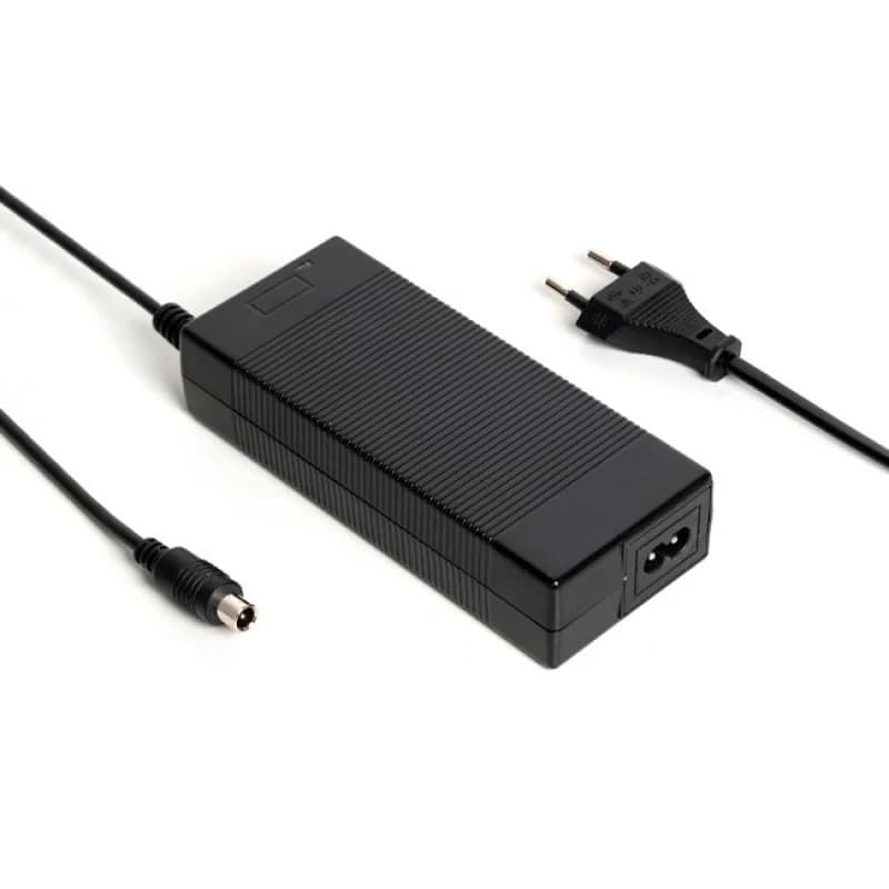 Imagen de Youin Cargador 42V para patinete eléctrico Xiaomi M365 en OfertitasTOP