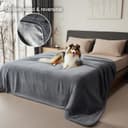 Thumbnail 2 de Bedding Aid Waterproof Reversible Blanket 152x203 cm 🛏️