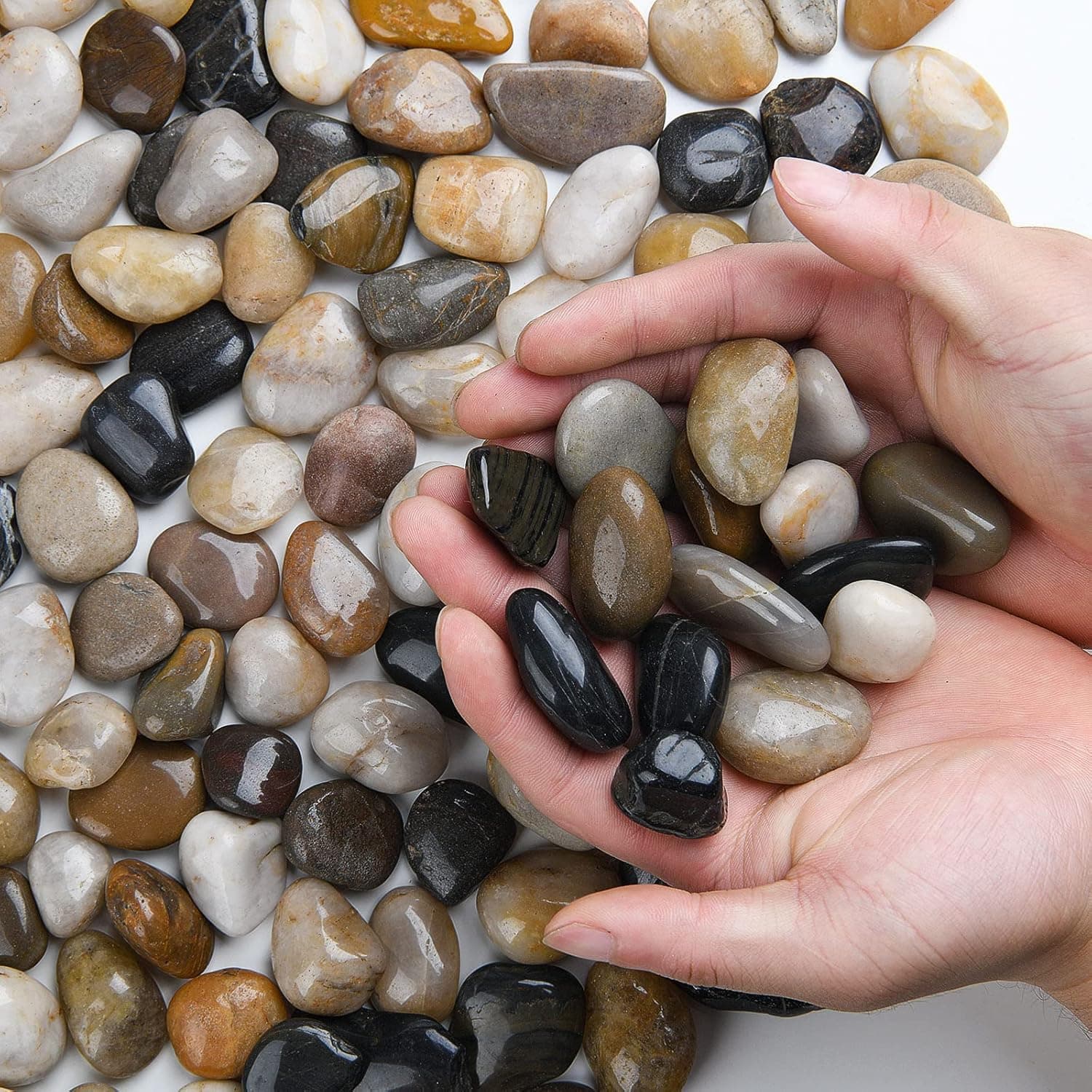 Hisredsun 10.5 lb Polished River Pebbles for Garden 🪨
