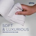 Thumbnail 3 de Kleenex 4‑Ply Quilted Toilet Roll 24-pack 🧻