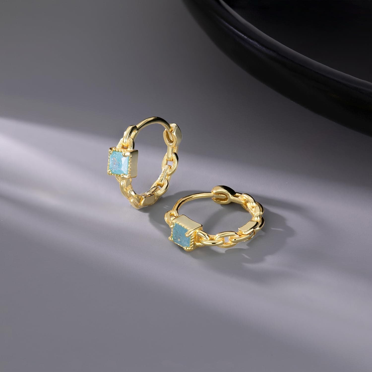 SLUYNZ 925 Sterling Silver Blue CZ Huggie Earrings 🎧