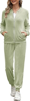 Thumbnail principal de Totatuit Velour Tracksuit Women’s Zip-Up Set 👚
