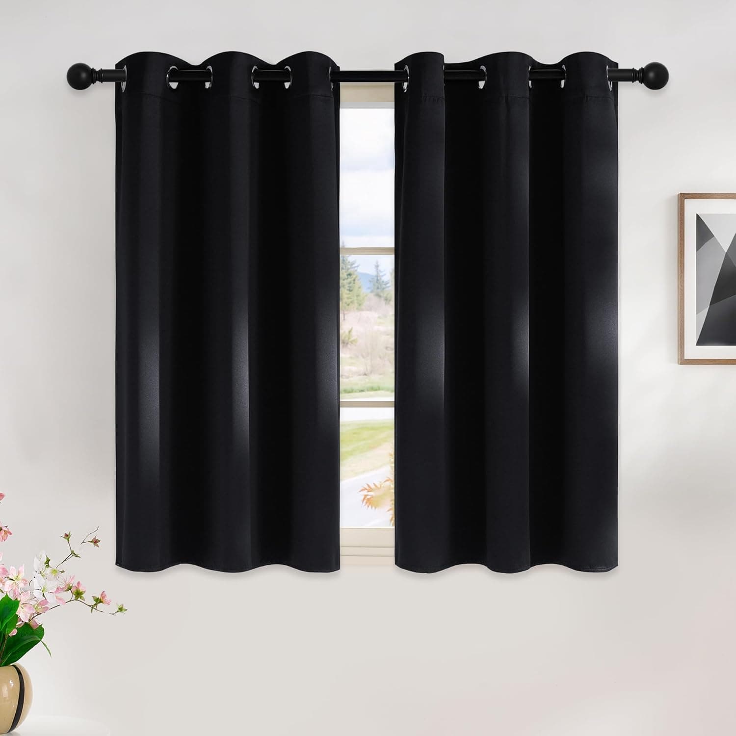 NICETOWN Blackout Curtains 42" x 45" Black 🪟