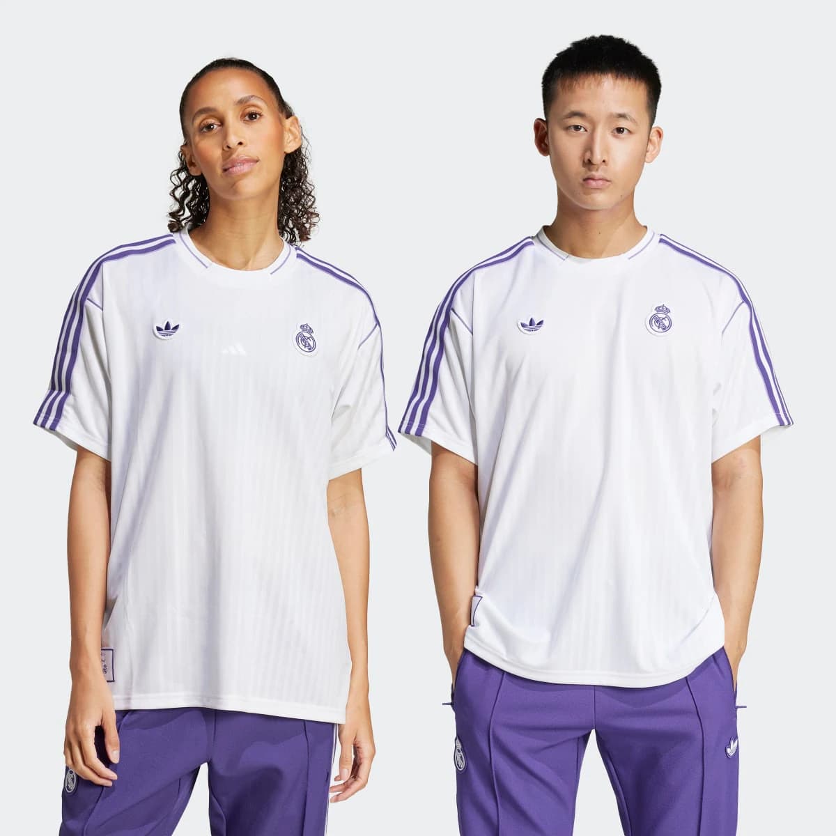 Imagen de adidas Camiseta unisex Real Madrid Terrace Icons 👕 en OfertitasTOP
