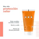 Thumbnail 1 de Avène Fluido Solar con Color SPF50+ 2x50 ml
