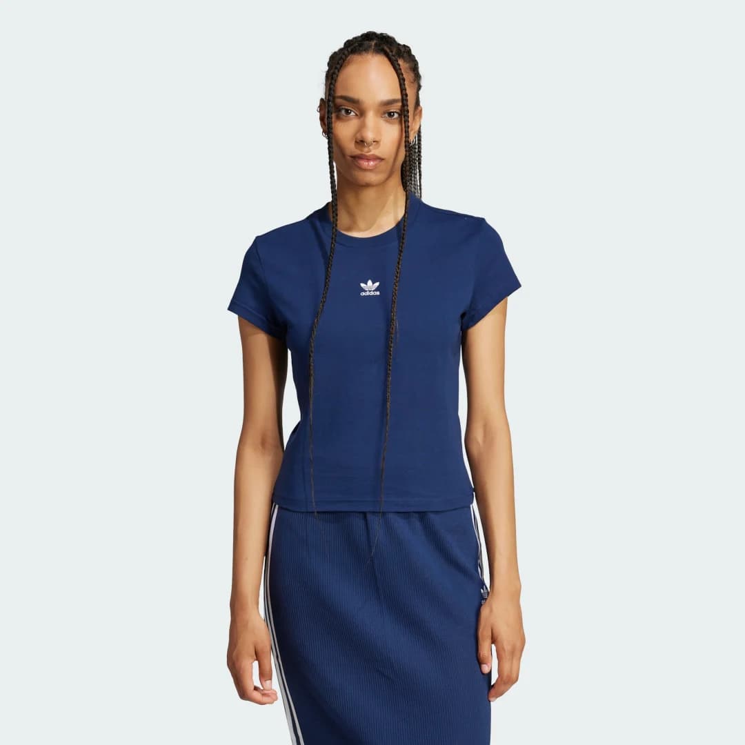 Imagen de Camiseta Essentials Slim 👕 Ropa básica y ajustada en OfertitasTOP