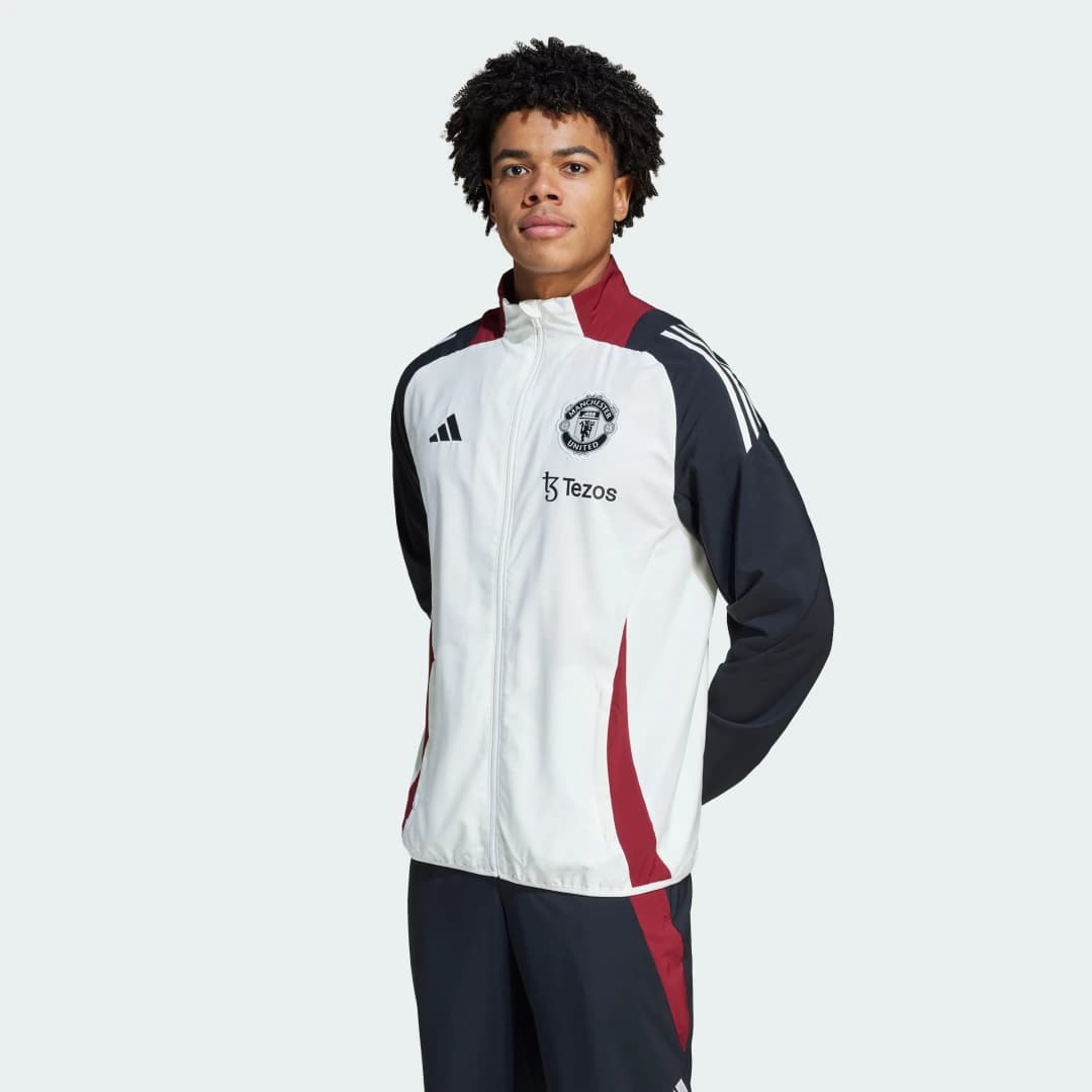 Imagen de Chaqueta Manchester United Tiro 24 📣 en OfertitasTOP