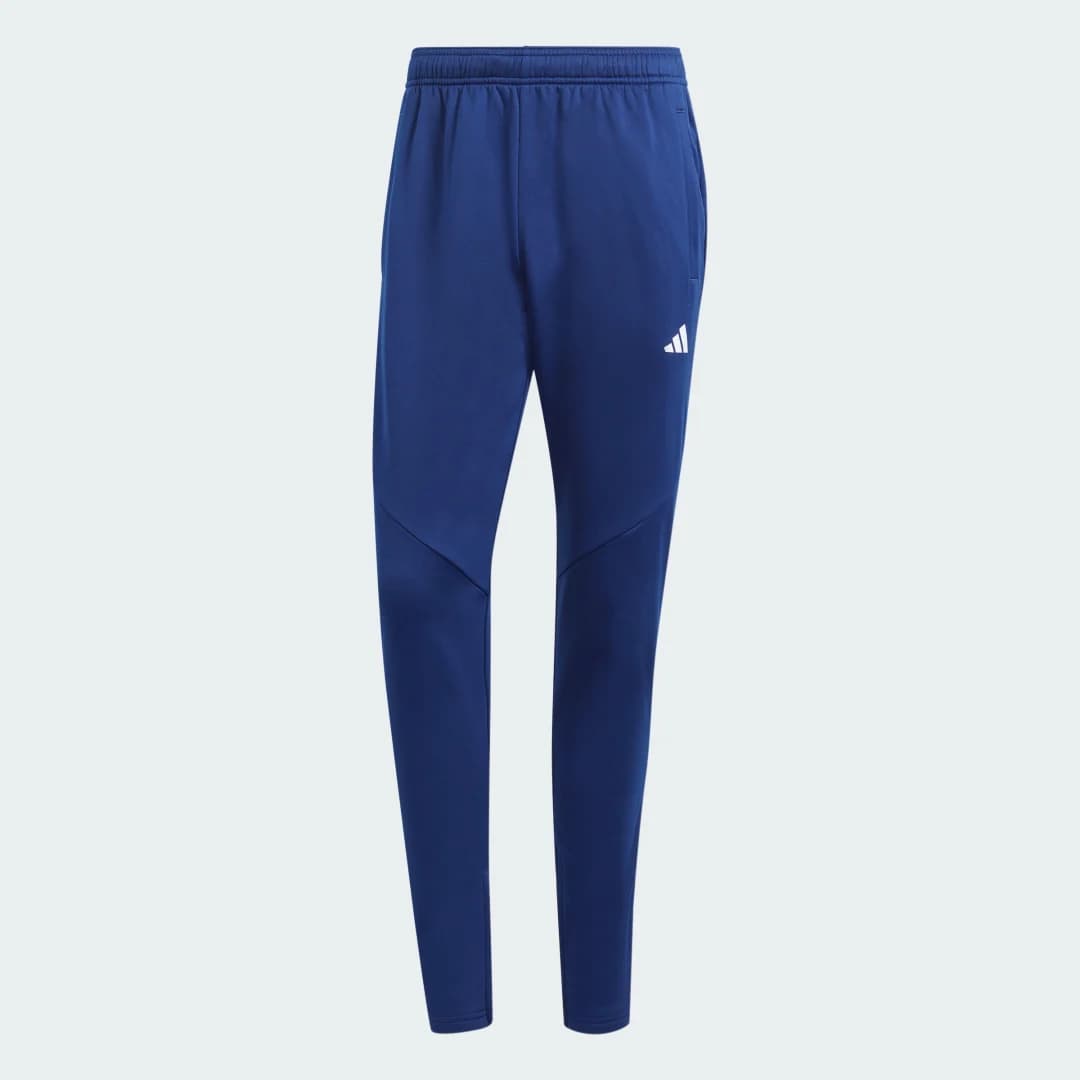 Imagen de Game and Go Pantalón Tapered con Logo Pequeño 🏃♂️ en OfertitasTOP