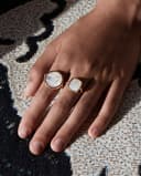 Thumbnail 4 de Ginette NY Anillo Disc Rings de oro y nácar 💍