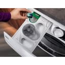 Thumbnail 3 de Lavadora AEG 8 kg, 1.400 rpm - LFR7184N2V 🧺