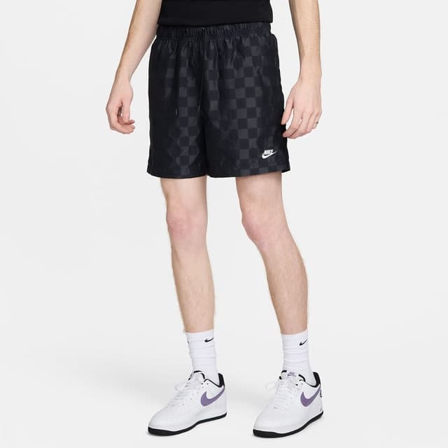 Imagen de Nike Pantalón corto de hombre Club Nike en OfertitasTOP