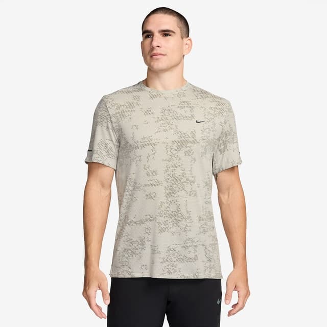 Imagen de Nike Running Division Dri-FIT ADV Camiseta Hombre 🏃♂️ en OfertitasTOP