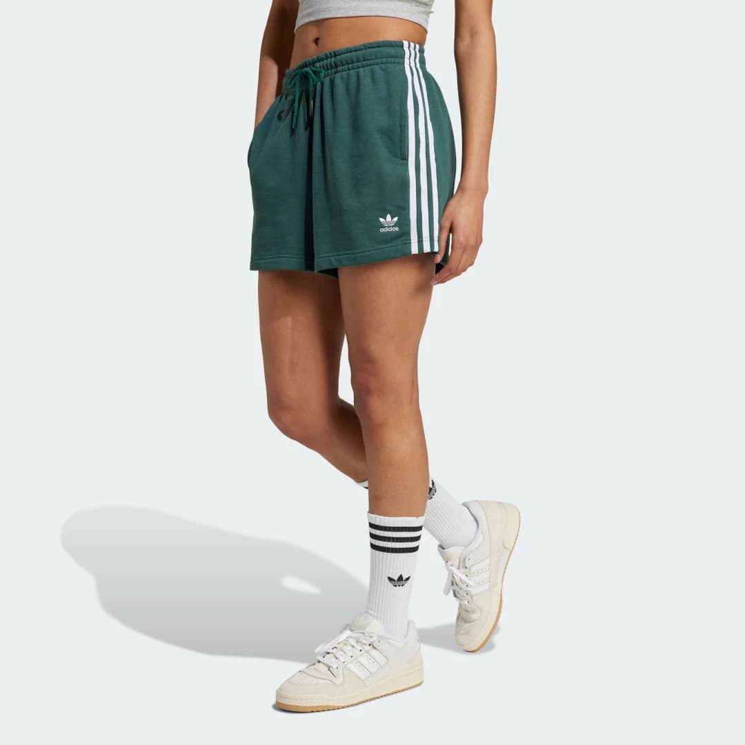 Imagen de Pantalón corto French Terry 3 bandas pantalon corto French Terry 3 bandas en OfertitasTOP