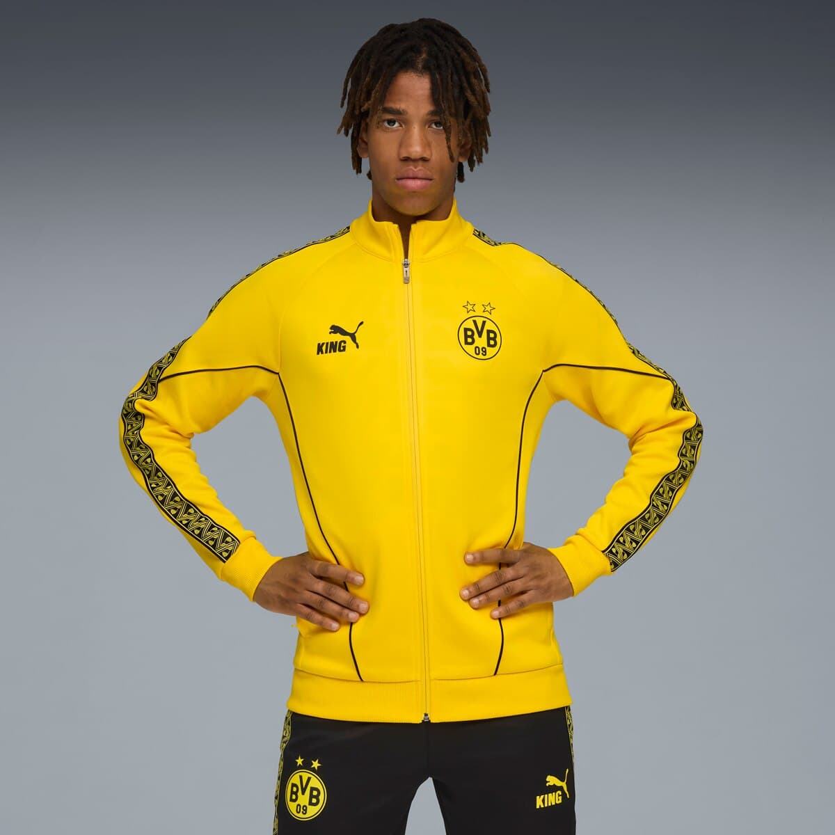 Imagen de Puma BVB KING Anthem Jacket Chaqueta hombre 🧥 en OfertitasTOP