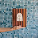 Thumbnail 1 de UO Agenda Escolar Palm Semana Vista 2025–2026, 127 stickers