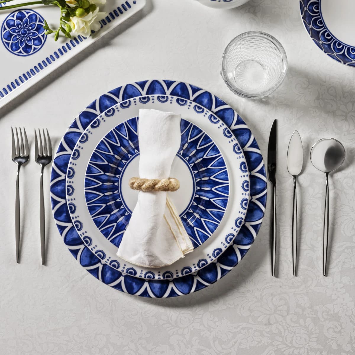 Imagen de Vista Alegre - Vajilla Azure Lux de 20 piezas 🍽️ en OfertitasTOP