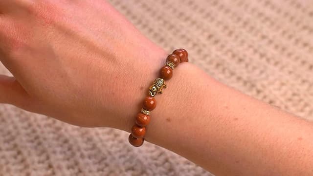 Detalle 2 de BERGERLIN Elefant-Armband aus Naturstein mit Echtheitszertifikat – echte Naturstein-Perlen & Kristall-Highlights