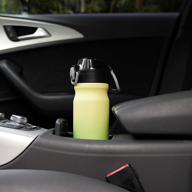 Detalle 2 de BJPKPK 18oz Insulated Stainless Steel Water Bottle with Straw, Double-Wall Vacuum Insulation & Leak-Proof Lockable Flip Lid (BPA-Free)