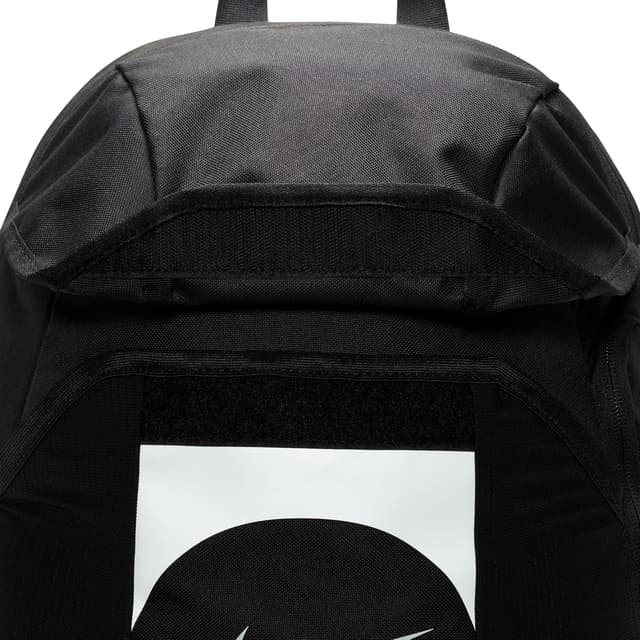 Detalle 2 de NIKE Mochila Escolar ACCADEMY 2.3 DV0761 011 en negro