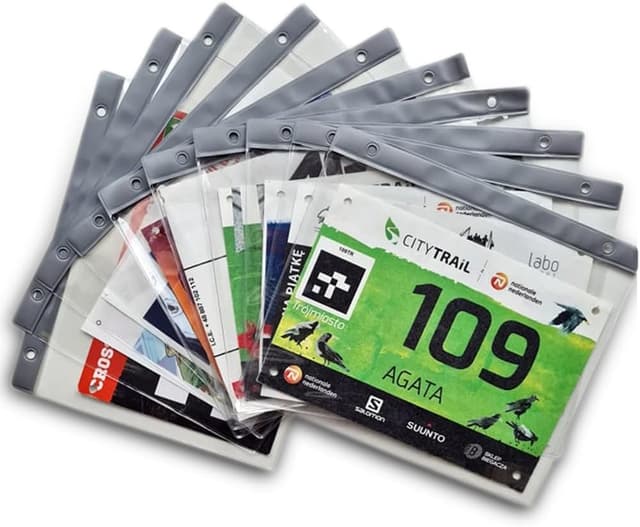 Detalle 2 de RUNGIFT Triathlon Medaillenhalter 50+ Medaillen