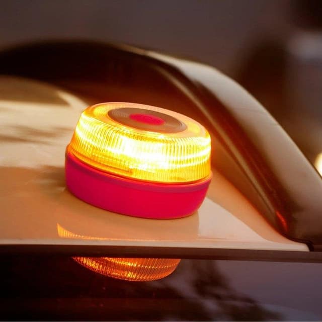 Thumbnail 2 de Geobaliza IoT V16 homologada DGT baliza 12 años