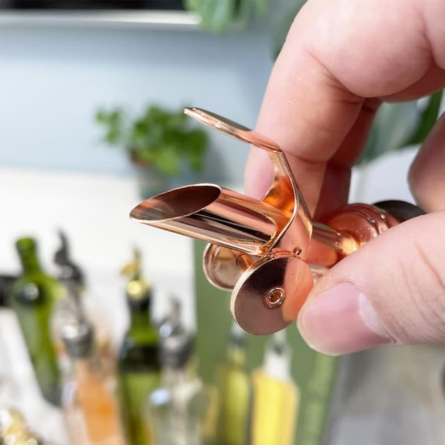 Detalle 2 de Pafusen Ölflaschen Schnapsausgießer 2er-Pack Roségold