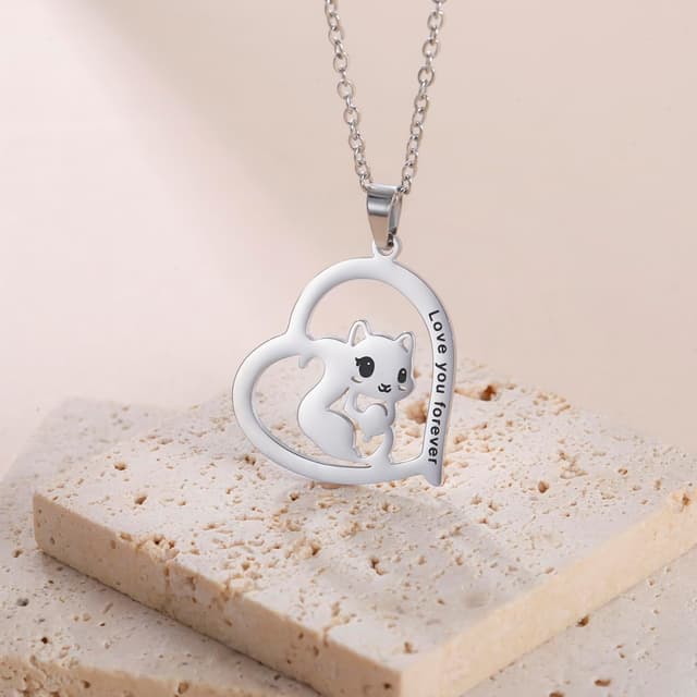 Detalle de VASSAGO Eichhörnchen-Halskette aus Edelstahl mit Herz-Anhänger und „Love you forever“