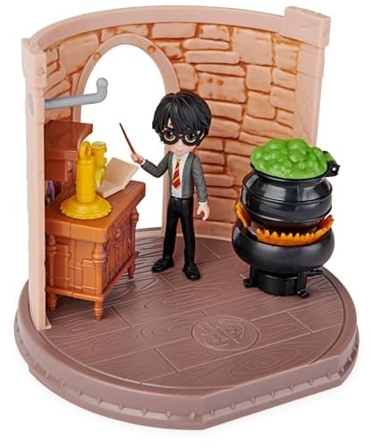 Detalle 2 de HARRY POTTER Aula de Pociones 8 cm