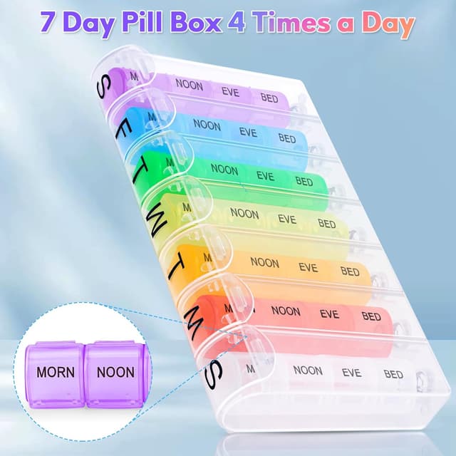 Detalle 2 de Alyvisun 7 Day Pill Box Organiser (4 times a day) with spring-assisted pop-up lid and snap-on travel case
