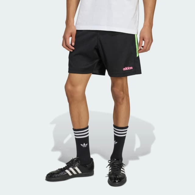 Imagen de Adidas Pantalón corto 96 entrepierna 17,7 en OfertitasTOP