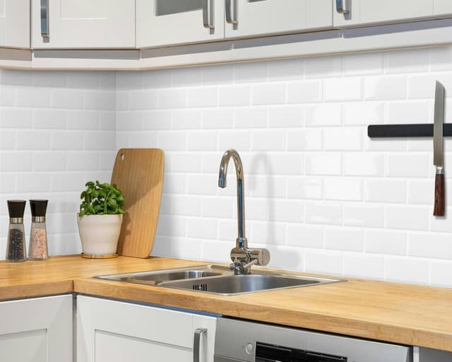 Detalle 1 de DEWOO Peel and Stick wall tiles 12 inch