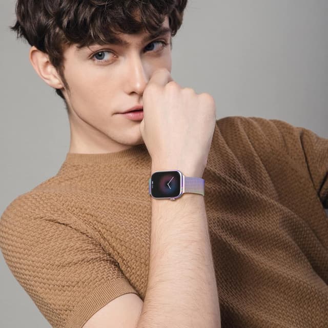 Detalle de Yoohoo Milanese Loop metal band for Apple Watch (38mm–49mm) with dual magnetic clasp