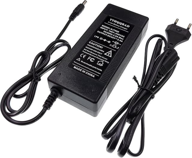 Detalle de YYHQQBAD 36V-Ladegerät (42V) mit 2 A Ausgang – passend für 10-Serien 36V E‑Bike-Akkus