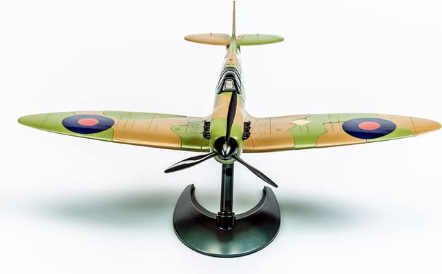 Thumbnail 6 de Airfix QUICKBUILD J6000 Spitfire model aircraft kit (no glue, no paint) for kids 6+