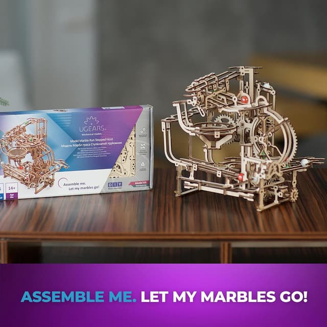 Detalle 1 de UGEARS Wooden Marble Run 355 pcs