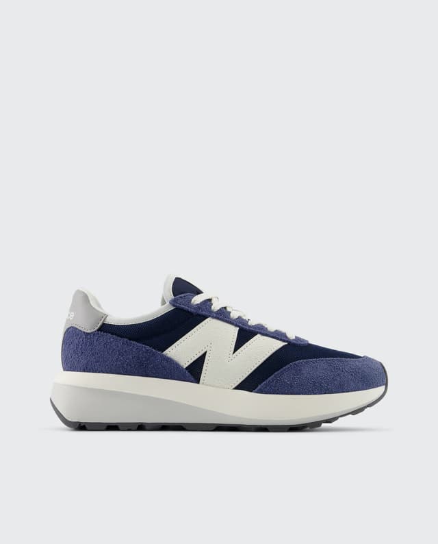 Imagen de New Balance U370AG zapatilla casual en OfertitasTOP