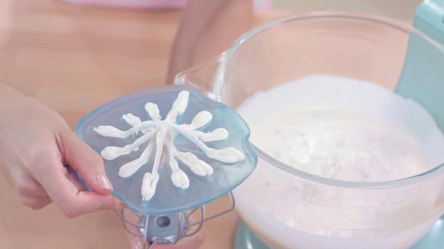 Detalle 2 de WHISK WIPER PRO 5 qt Mixer Tool 🍽