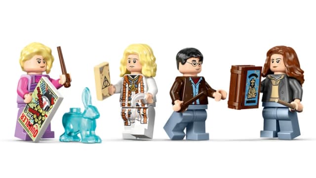 Thumbnail 8 de LEGO Harry Potter Luna Lovegoods Haus 76467