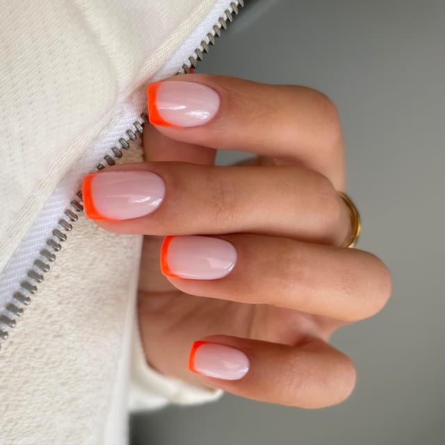 Detalle 2 de Semilac UV Hybrid Nagellack 446 Yolo Orange 7 ml