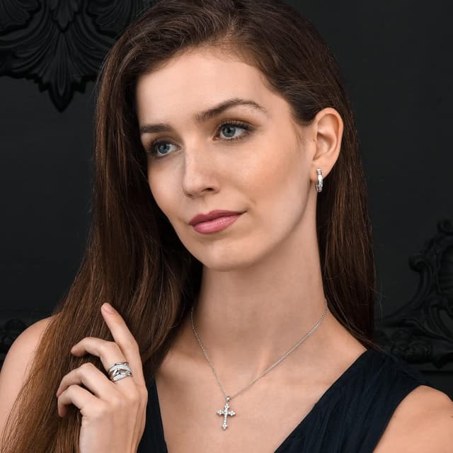 Detalle de Diamond Treats Anello da Donna in Argento 925 con Zirconi – fascia intrecciata, misura 20 (60 EU)