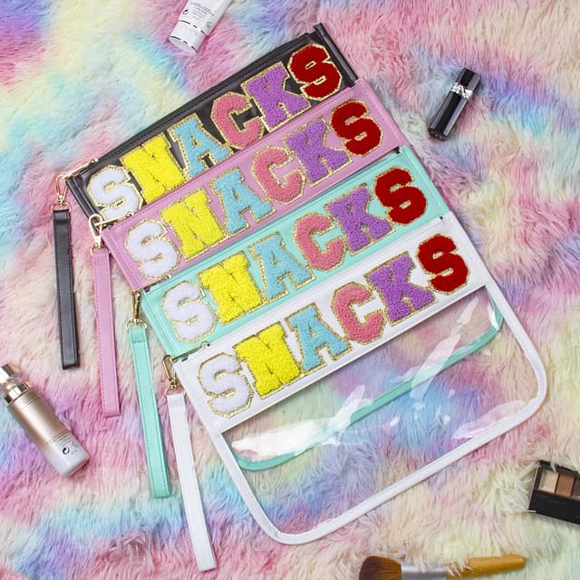 Detalle de BuyCard travel snack bag with chenille letter patch – preppy waterproof zip pouch (minty green)