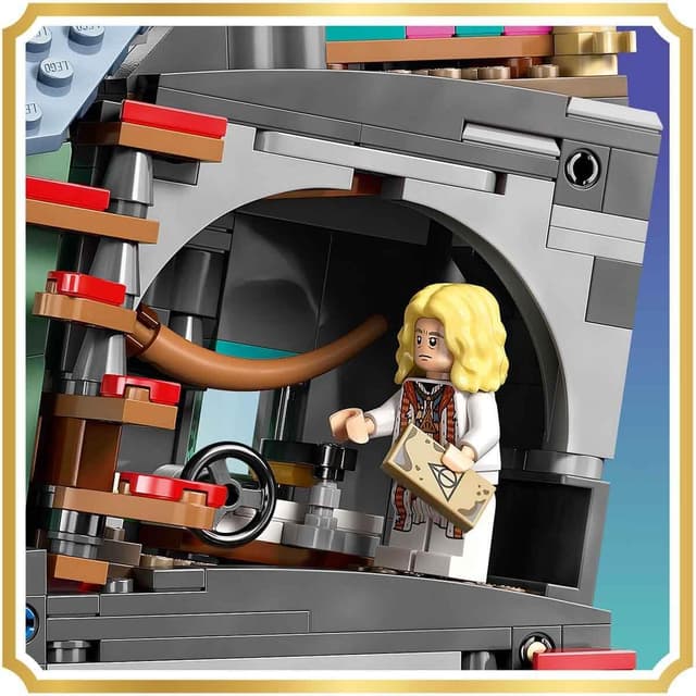 Detalle de LEGO 76467 Luna Lovegood house kit