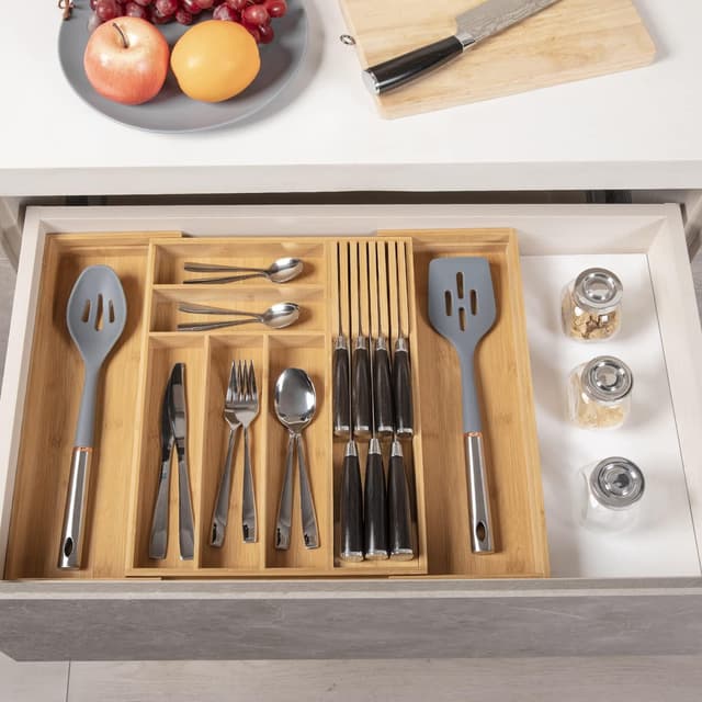 Detalle de TIOPGHAD Bamboo Expandable Silverware & Utensil Drawer Organizer with Detachable Knife Rack