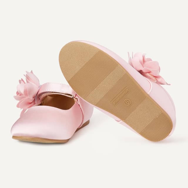 Detalle 2 de Amazon Essentials Girl’s Mary Jane Flats with adjustable strap and cushioned insole