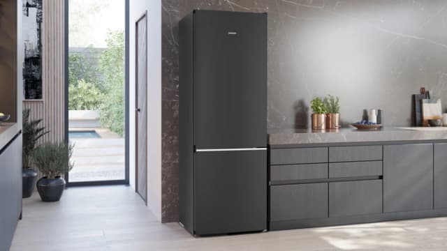 Detalle 2 de Siemens KG49N4XAF Kühlgefrierkombination 49"