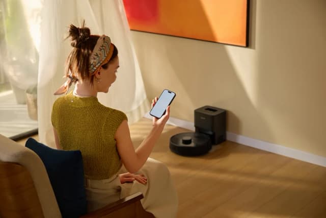 Detalle 1 de Roborock Q7 TF+ Black mit 10.000 Pa Saugleistung