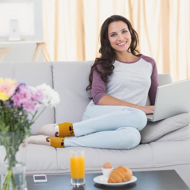 Detalle 2 de ZAKASA Chaussettes en coton pour femmes motif animaux (panda, chat, chien, ours) – Lot de 5 paires