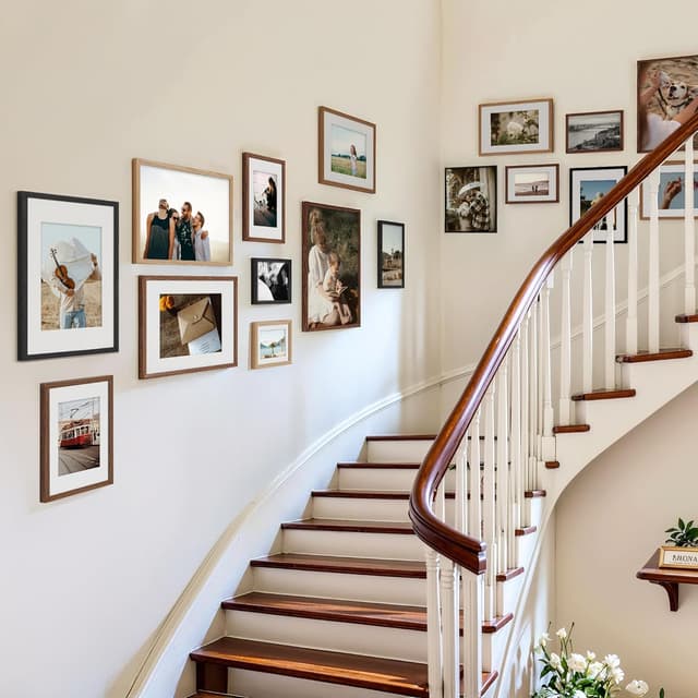 Thumbnail 5 de Solid Oak 8x10 Picture Frame