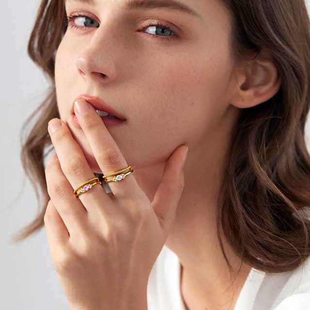 Detalle de HEEYA Damenring Gold wasserfest – Silber 925 18K vergoldet mit Zirkonia, offen & verstellbar